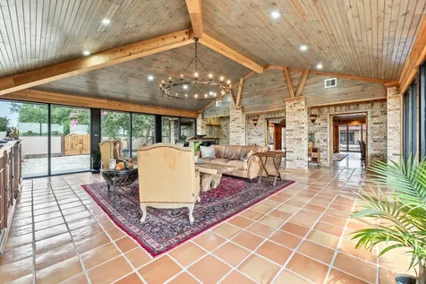 1226 County Road 45 Angleton TX 77515