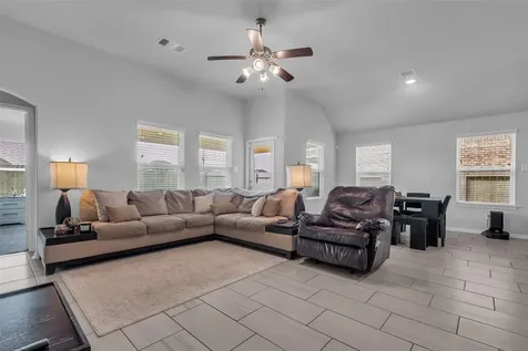 15322 Laceleaf Trail Houston TX 77044