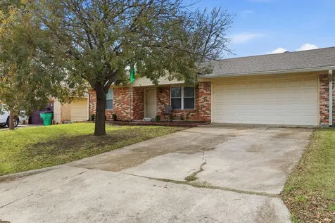 111 Shady Oaks Drive Palestine TX 75803