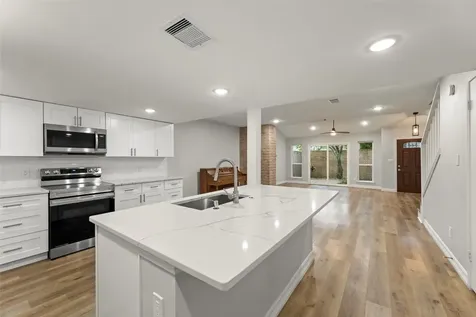 710 Country Place Drive G Houston TX 77079