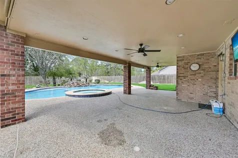 306 Melodywood Drive Friendswood TX 77546