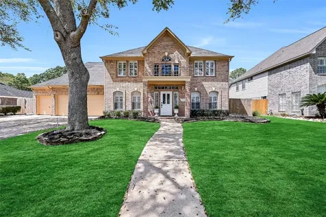 306 Melodywood Drive Friendswood TX 77546