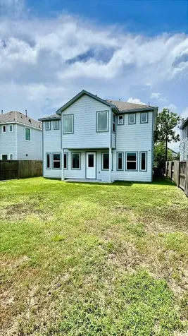 4923 Higgins Street Houston TX 77033