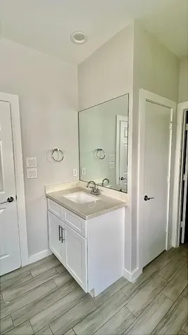 4923 Higgins Street Houston TX 77033