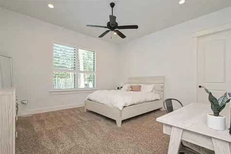 2407 Chantilly Lane Conroe TX 77384