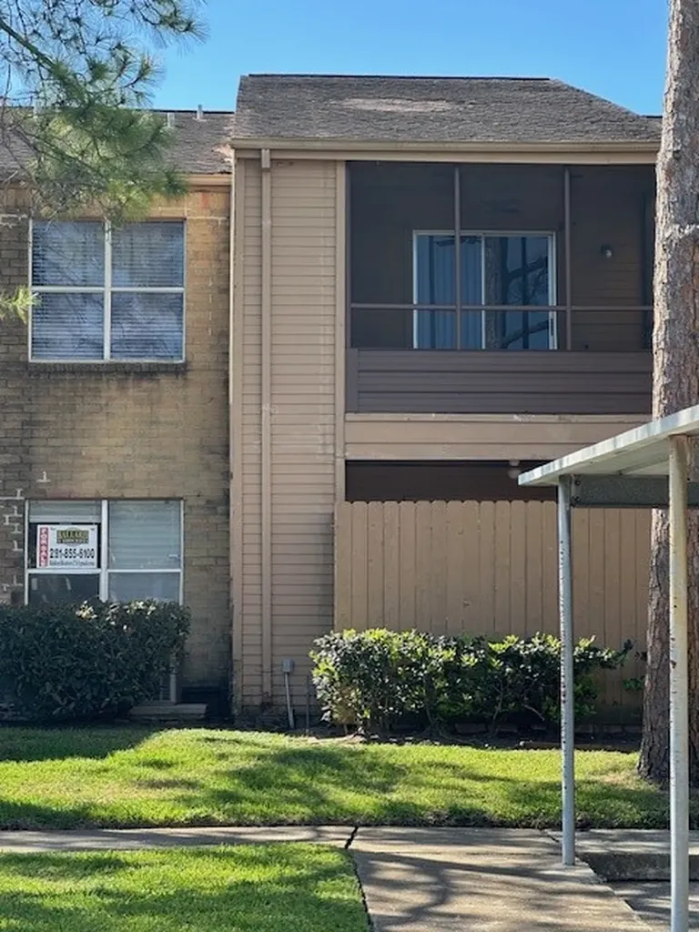 10555 Turtlewood Court Court 2604 Houston TX 77072