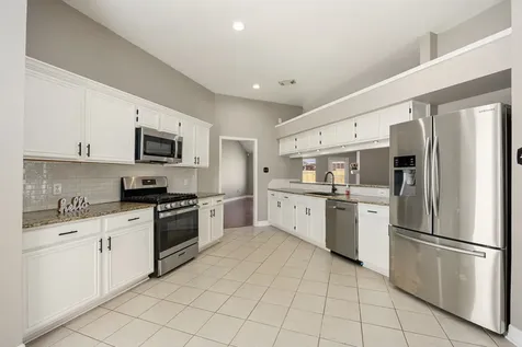4754 Widerop Lane Friendswood TX 77546