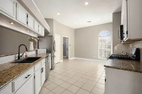 4754 Widerop Lane Friendswood TX 77546