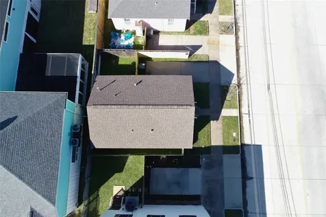 2219 45th Street Galveston TX 77550