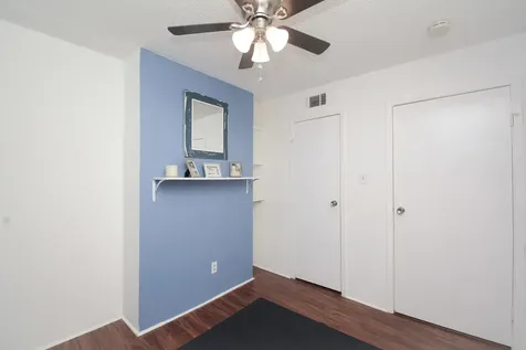12660 Ashford Point Drive 416 Houston TX 77082