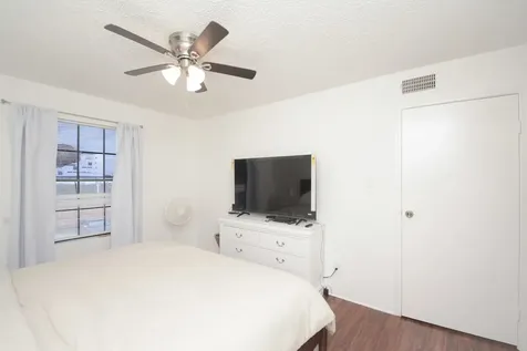 12660 Ashford Point Drive 416 Houston TX 77082