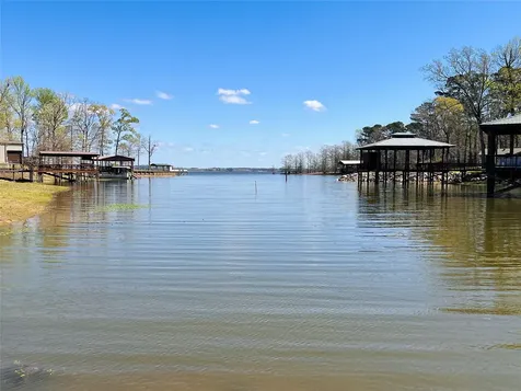 1776 Lakeshore Drive Hemphill TX 75948