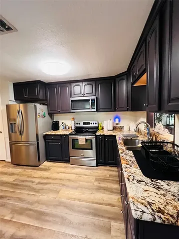 1776 Lakeshore Drive Hemphill TX 75948