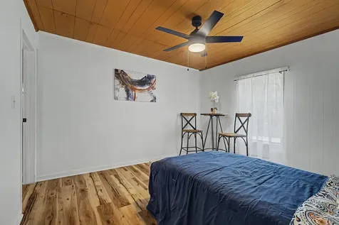 520 Lakeshore Drive Cleveland TX 77327