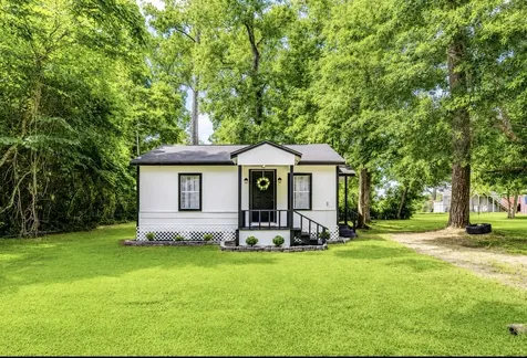 520 Lakeshore Drive Cleveland TX 77327