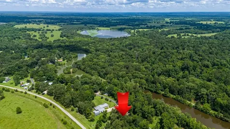 520 Lakeshore Drive Cleveland TX 77327