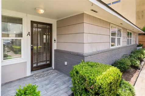 4405 Marina Street A Houston TX 77007