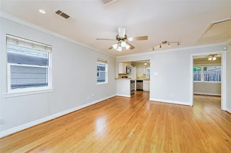 4405 Marina Street A Houston TX 77007