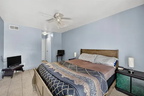10075 Westpark Drive 73 Houston TX 77042