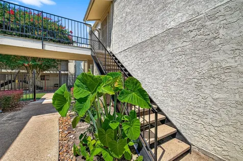 10075 Westpark Drive 73 Houston TX 77042