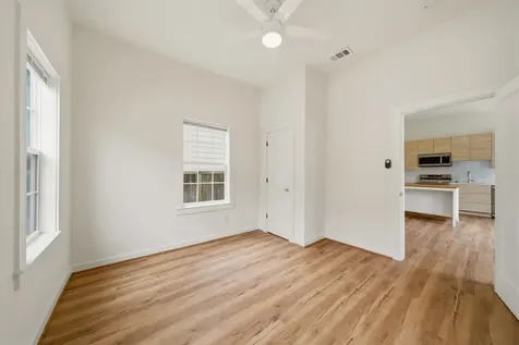 1414 Shearn Street Houston TX 77007