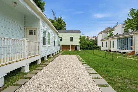 1414 Shearn Street Houston TX 77007