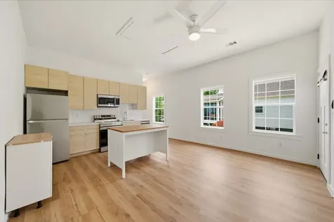 1414 Shearn Street Houston TX 77007