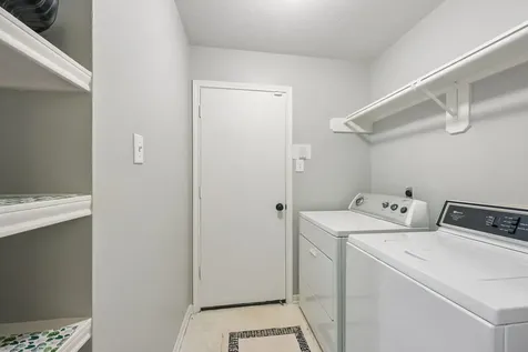 126 Selkirk Drive Sugar Land TX 77479