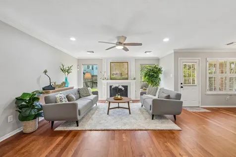 126 Selkirk Drive Sugar Land TX 77479