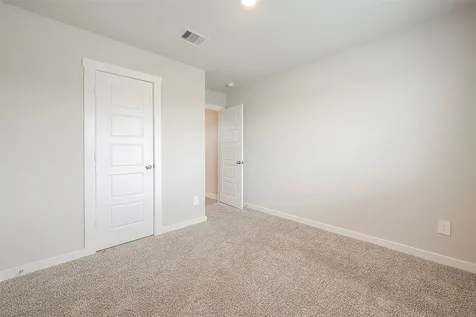 2920 Gunnersbury Drive Houston TX 77047
