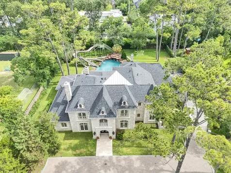 11527 Green Oaks Drive Houston TX 77024