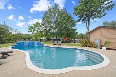 16855 E Maglitto Circle Tomball TX 77377