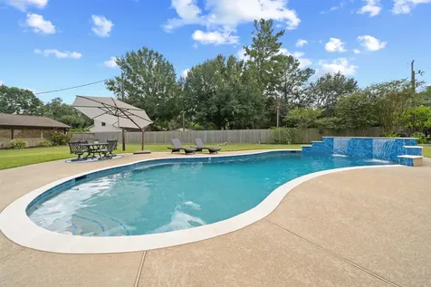 16855 E Maglitto Circle Tomball TX 77377