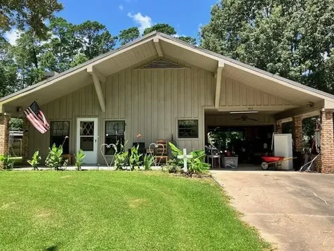 912 Twin Cedar Drive Hemphill TX 75948