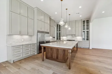 7203 Tickner Street Houston TX 77055