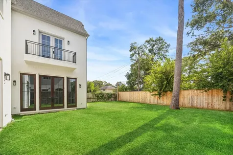 7203 Tickner Street Houston TX 77055