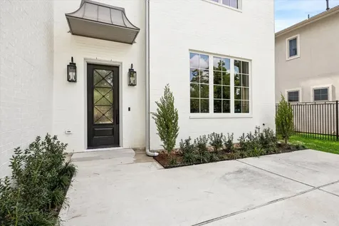 7203 Tickner Street Houston TX 77055