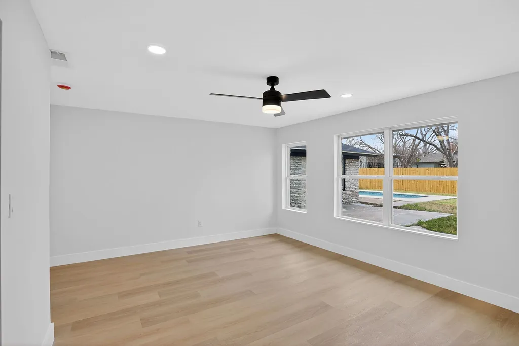 1906 Sunny Brook Drive Austin TX 78723