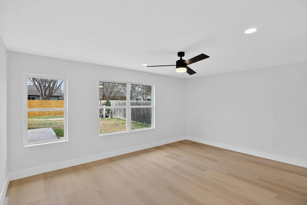 1906 Sunny Brook Drive Austin TX 78723