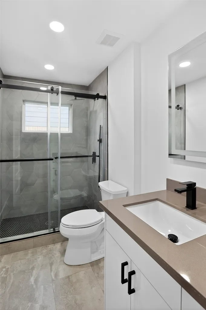 1906 Sunny Brook Drive Austin TX 78723