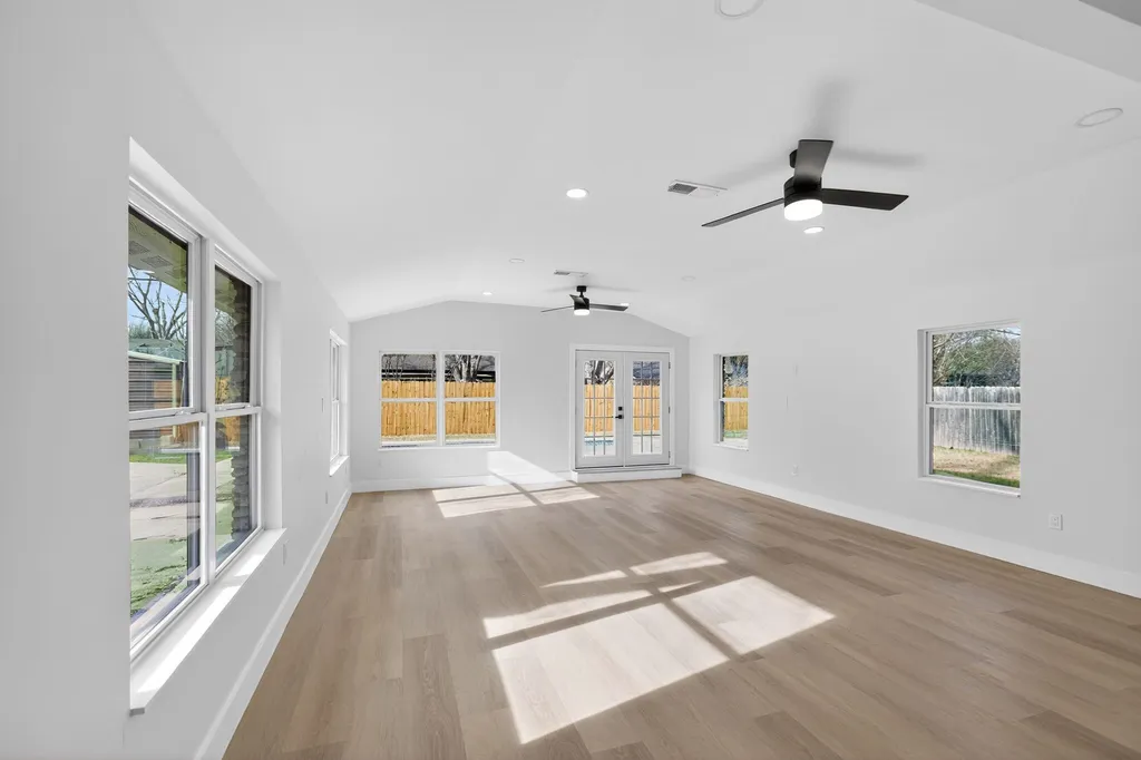 1906 Sunny Brook Drive Austin TX 78723