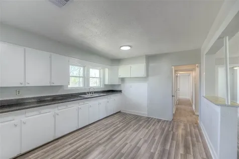 615 E 1st Street Groveton TX 75845