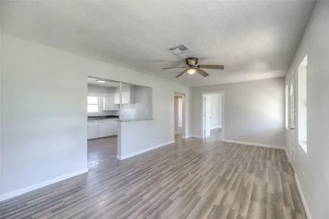 615 E 1st Street Groveton TX 75845
