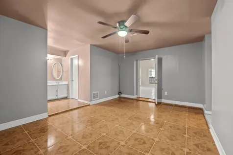 6619 Indian Lake Drive Houston TX 77489