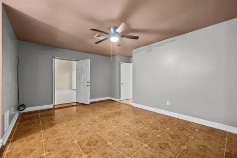 6619 Indian Lake Drive Houston TX 77489