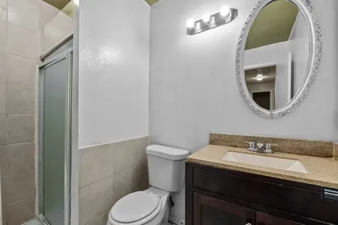 6619 Indian Lake Drive Houston TX 77489