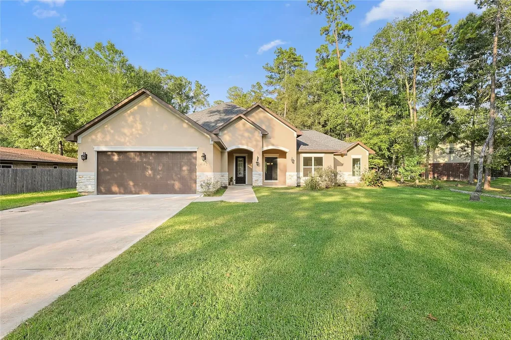 642 Parthenon Place New Caney TX 77357