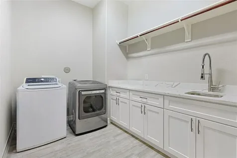 642 Parthenon Place New Caney TX 77357