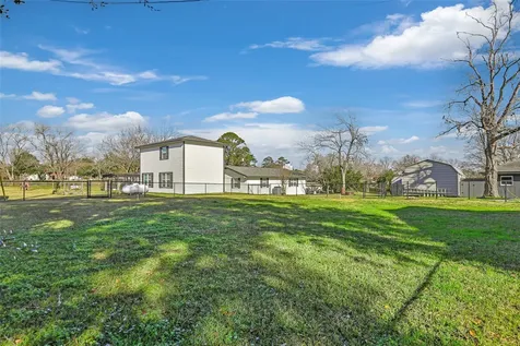 61 S Hilltop Street Point Blank TX 77364