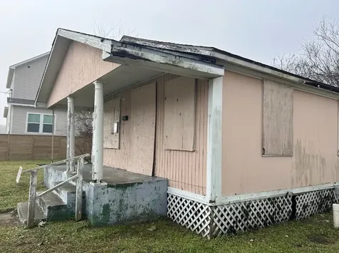 1315 52nd Street Galveston TX 77551